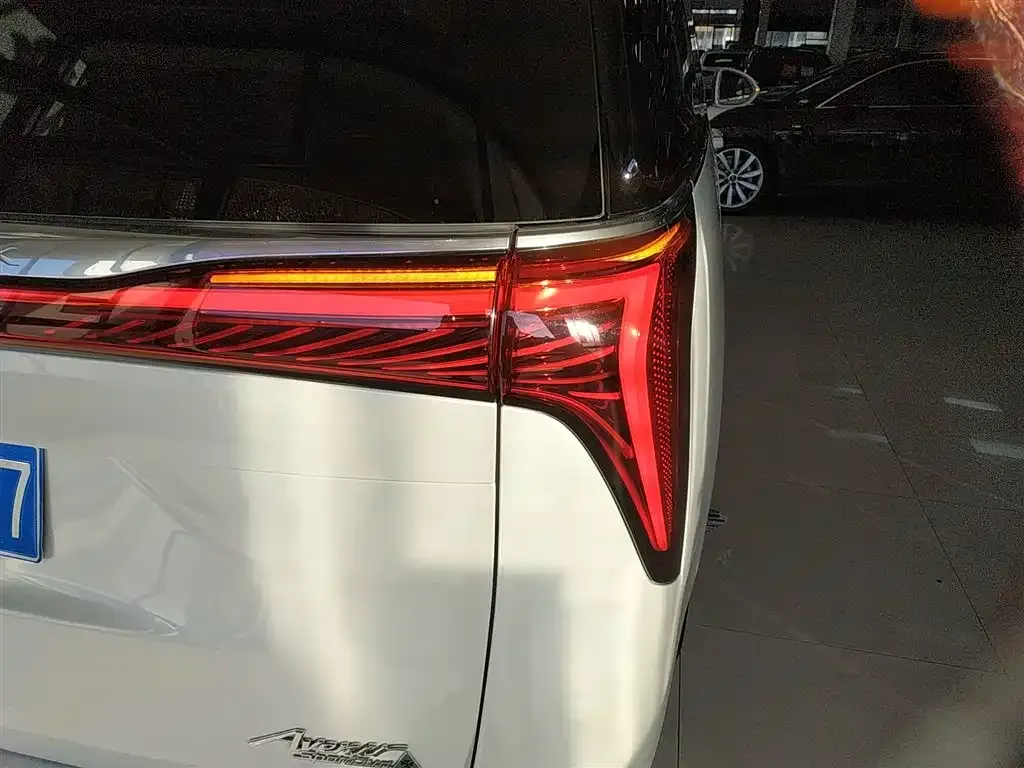 Buick Century 2024 из CN, фото 8