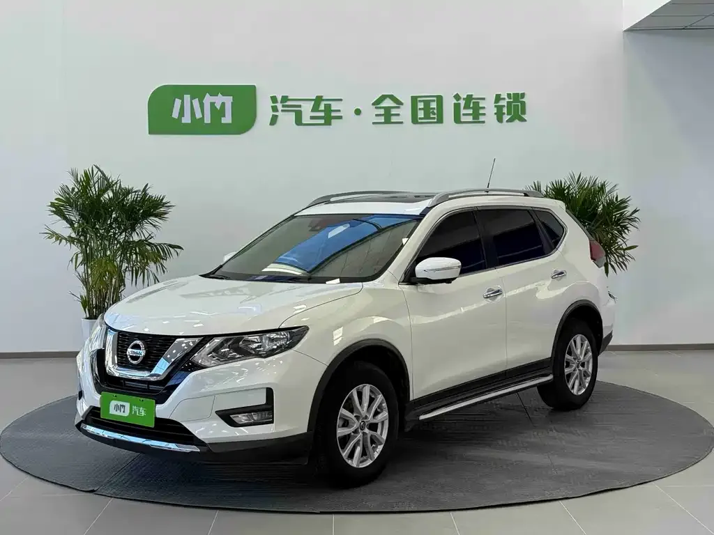 Nissan X-Trail 2022 из CN, фото 1