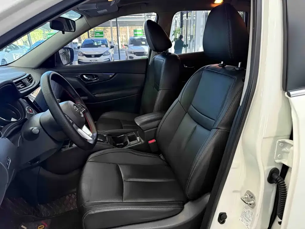 Nissan X-Trail 2022 из CN, фото 9