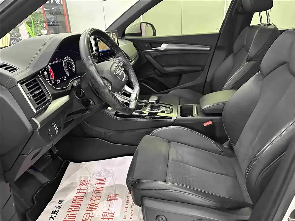 Audi Q5L Sportback 2022 из CN, фото 10
