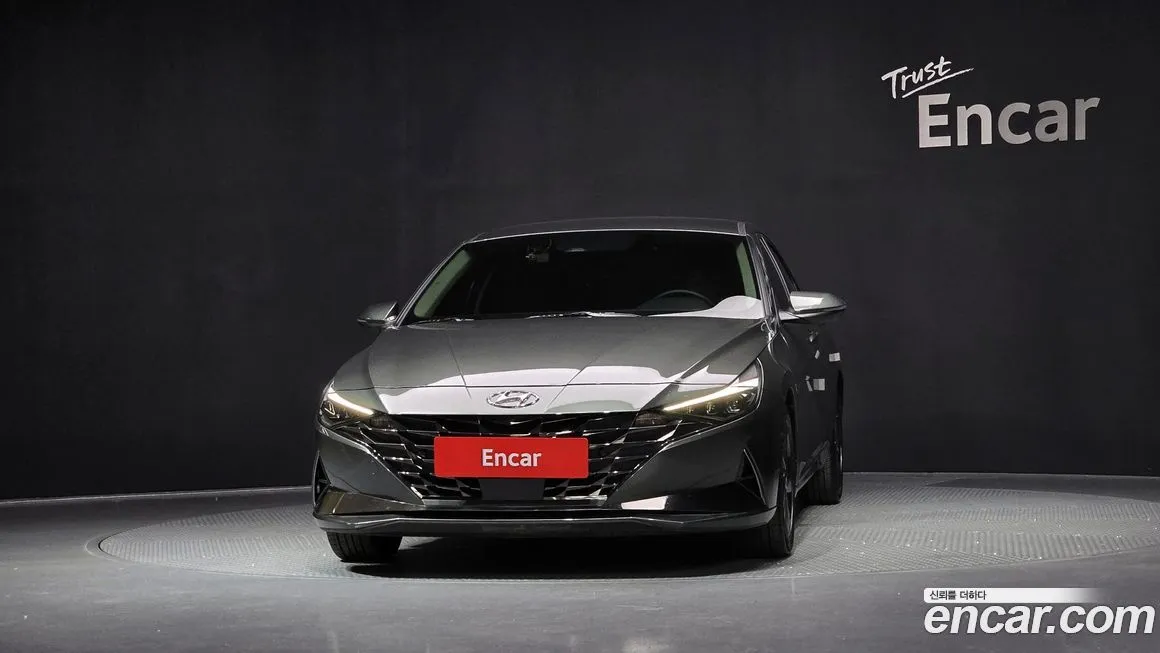 Hyundai AVANTE — фото 3
