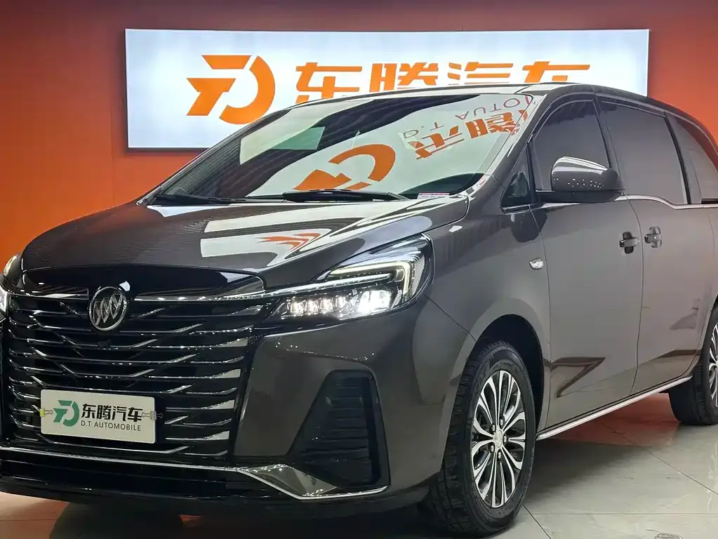 Buick GL8 2023 из CN, фото 1