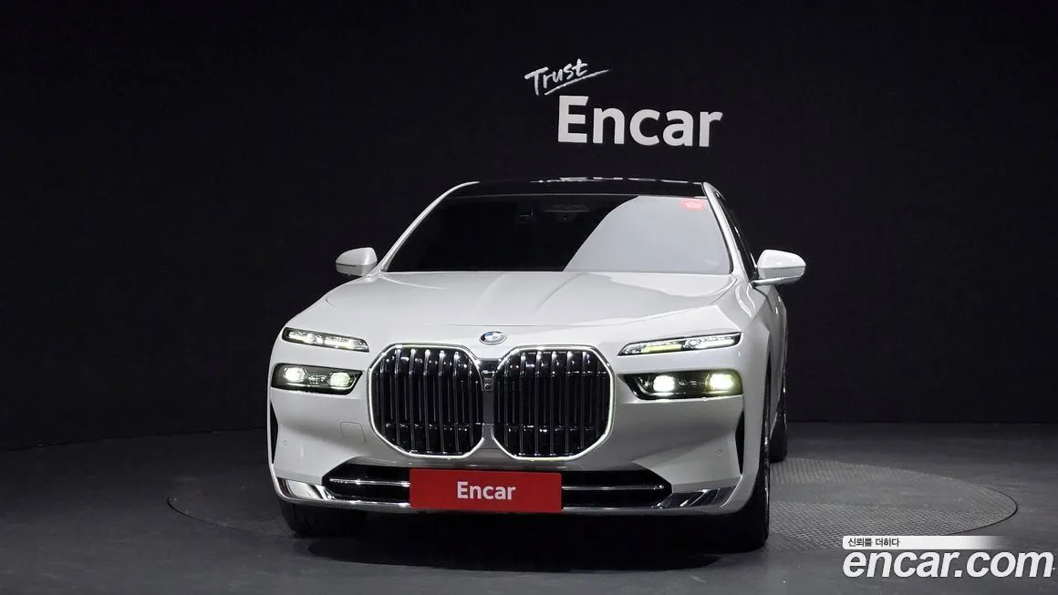 BMW 7-Series 2023 из KR, фото 3