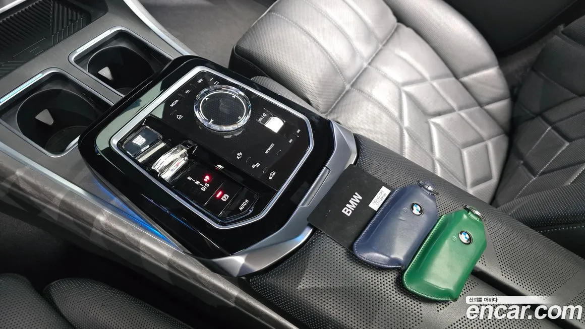 BMW 7-Series 2023 из KR, фото 9