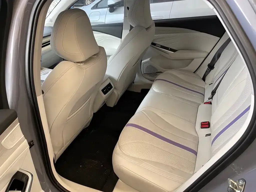 Geely Xingrui 2024 из CN, фото 10
