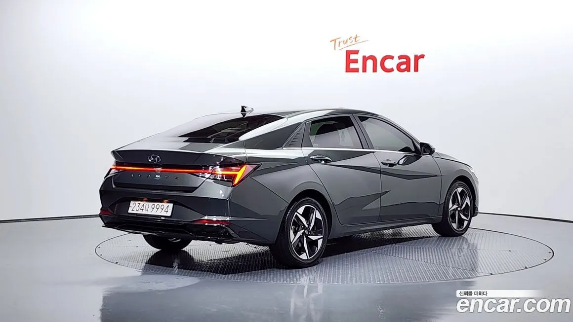Hyundai AVANTE — фото 2