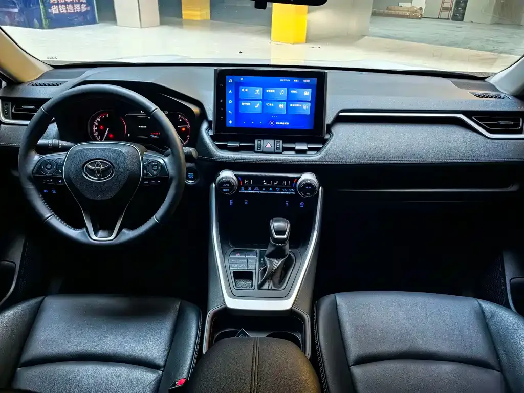 Toyota RAV4 2022 из CN, фото 5