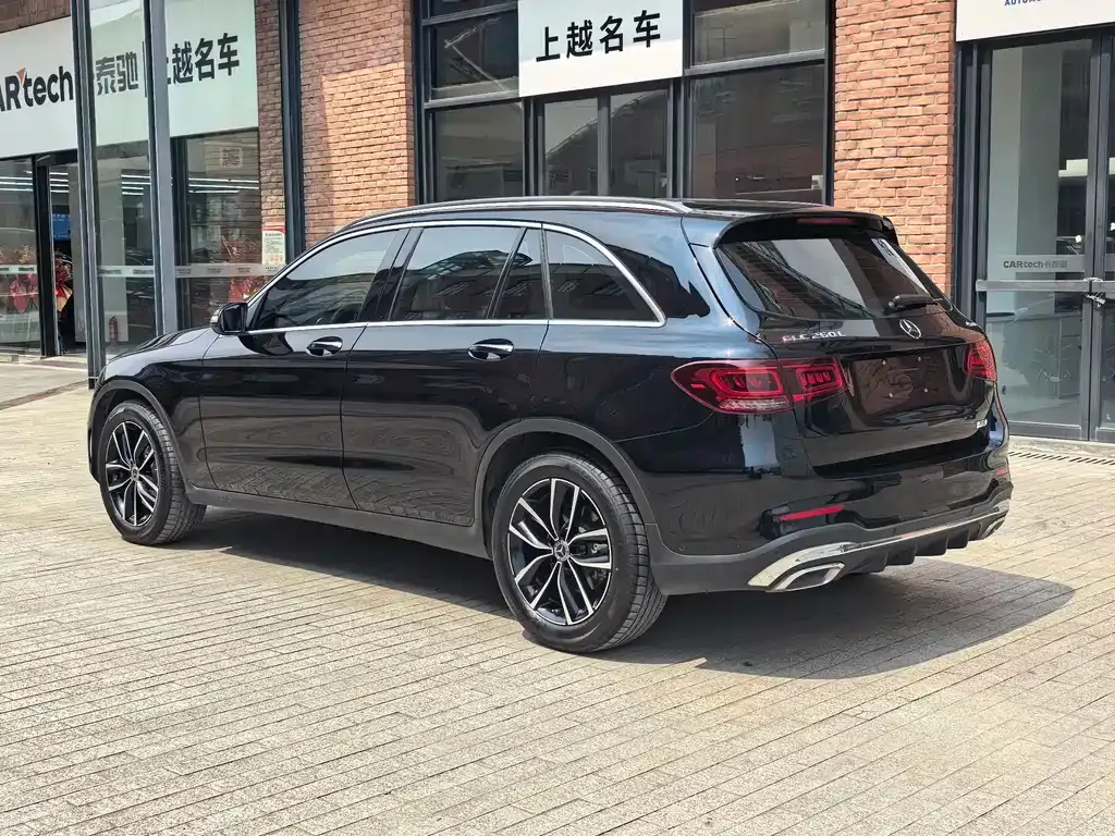 Mercedes-Benz GLC — фото 3