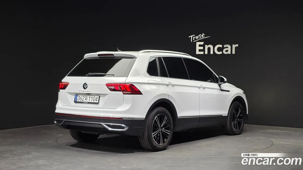 Volkswagen Tiguan — фото 2