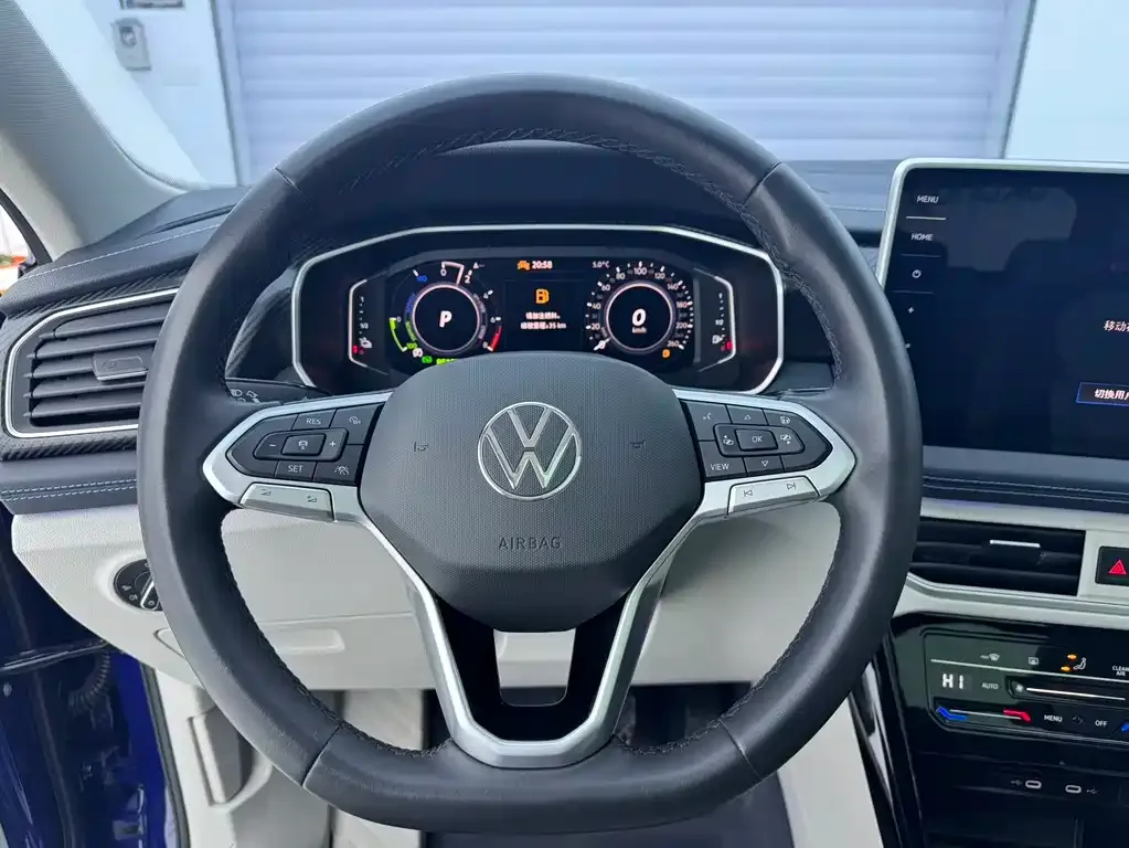 Volkswagen GTE PHEV 2023 из CN, фото 6