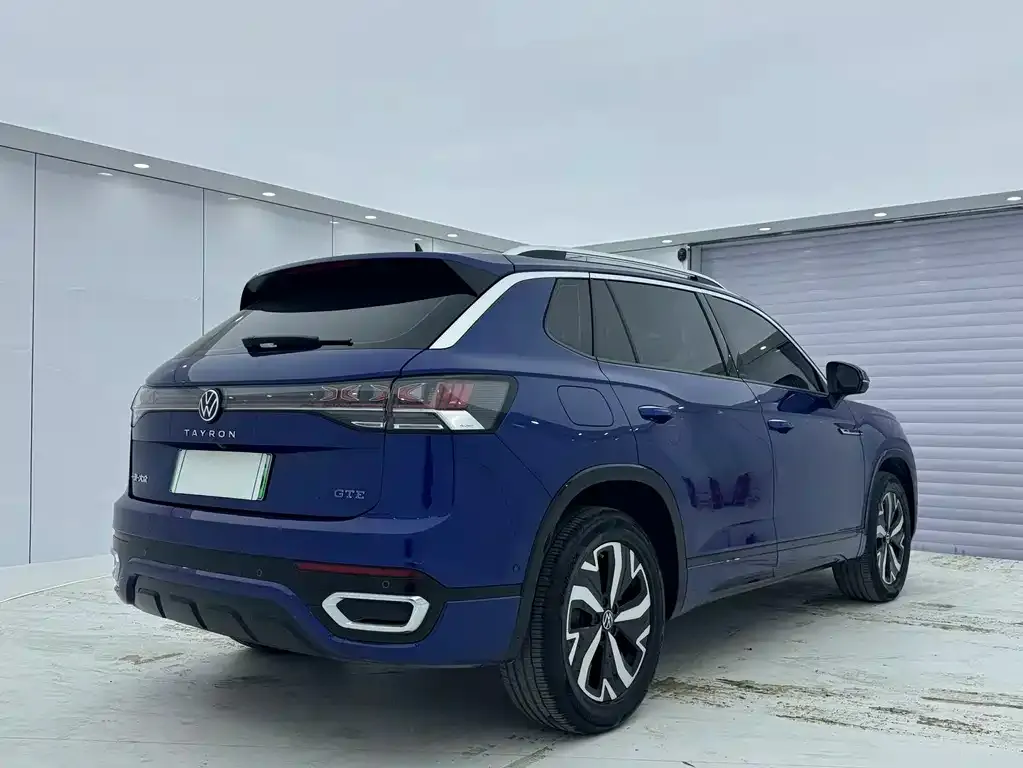 Volkswagen GTE PHEV 2023 из CN, фото 7