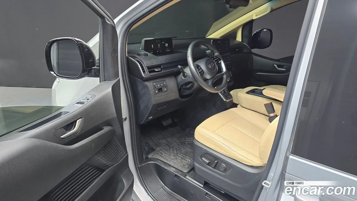 Hyundai Staria 2023 из KR, фото 10