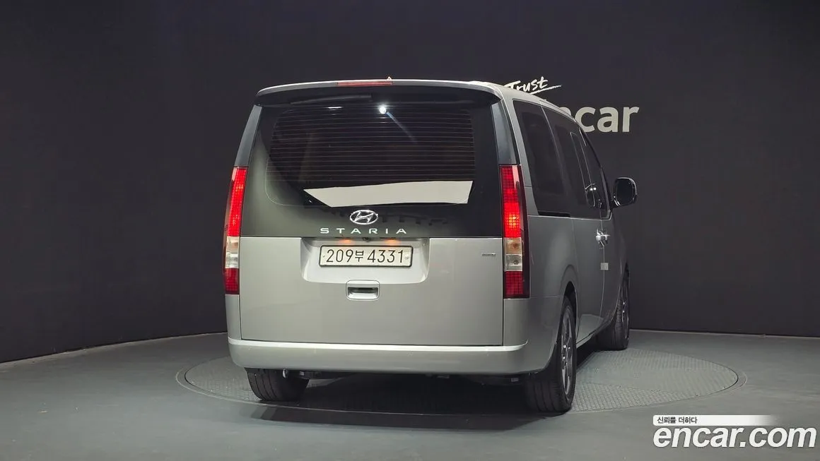 Hyundai Staria 2023 из KR, фото 4