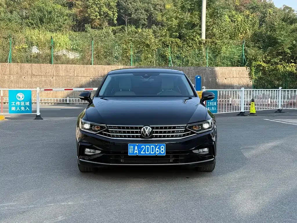 Volkswagen Magotan 2024 из CN, фото 3
