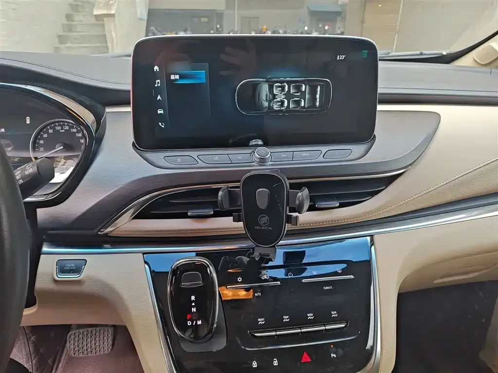 Buick GL8 2023 из CN, фото 6