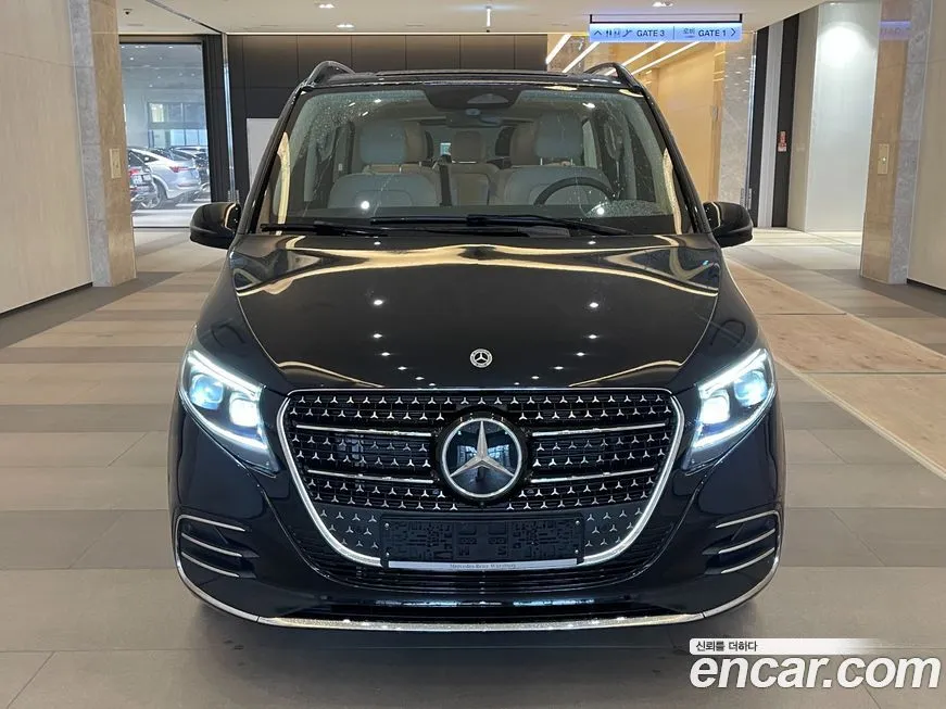 Mercedes-Benz V-Class