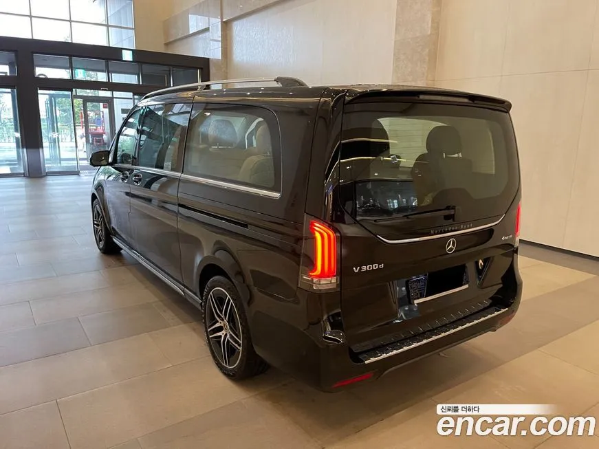 Mercedes-Benz V-Class 2025 из KR, фото 2