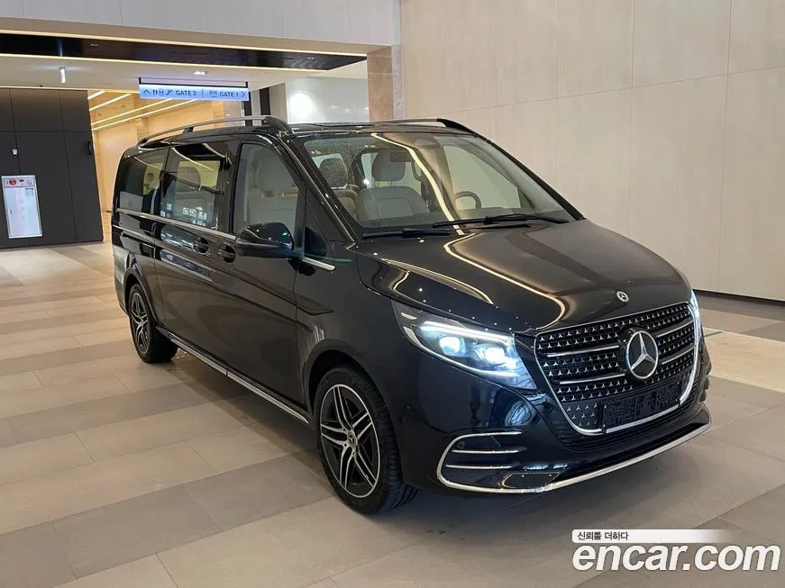 Mercedes-Benz V-Class 2025 из KR, фото 3
