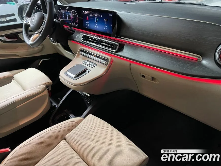 Mercedes-Benz V-Class 2025 из KR, фото 7