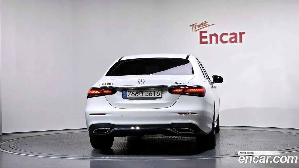 Mercedes-Benz E-Class 2022 из KR, фото 4