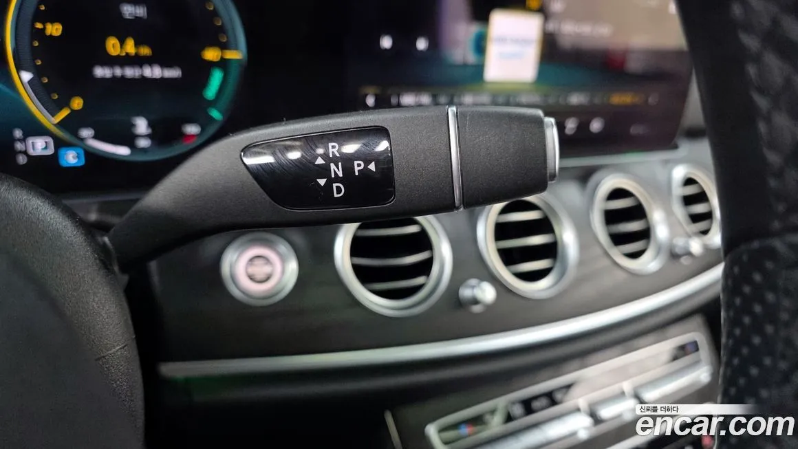 Mercedes-Benz E-Class 2022 из KR, фото 9