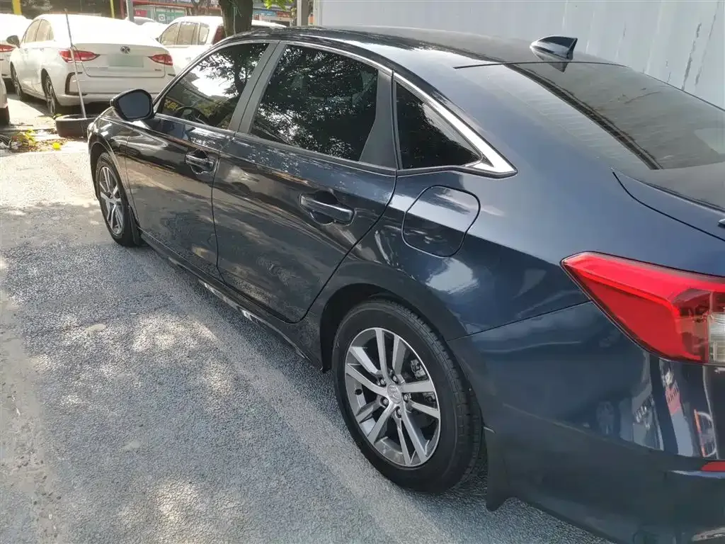 Honda Civic — фото 5