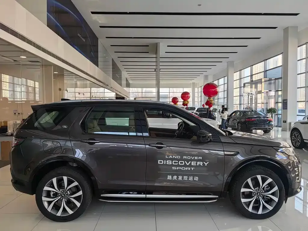 Land Rover Discovery Sport 2023 из CN, фото 6