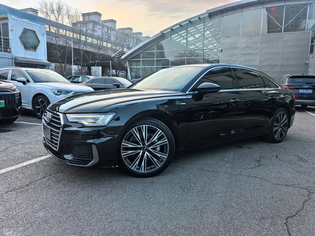Audi A6L 2022 из CN, фото 1