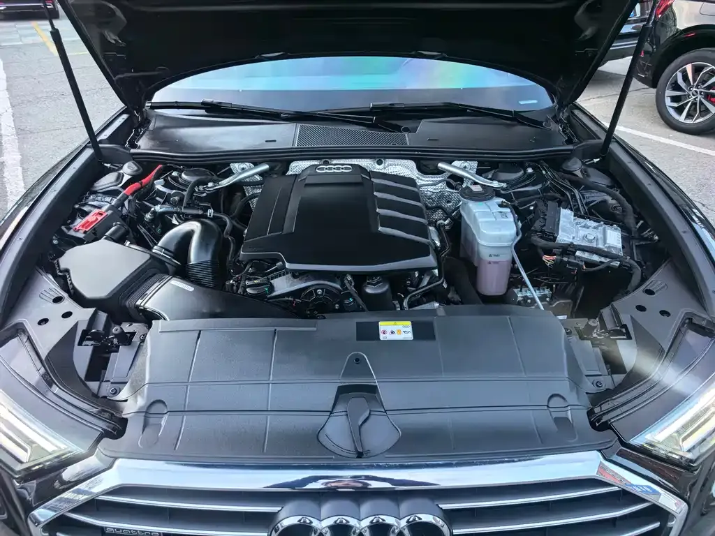 Audi A6L 2022 из CN, фото 7