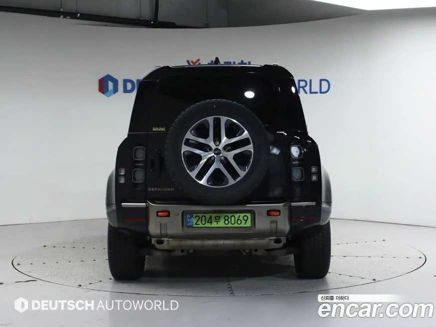 Land Rover Defender — фото 4