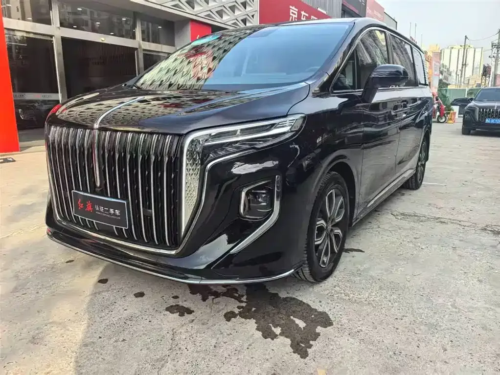 Hongqi HQ9 — фото 1