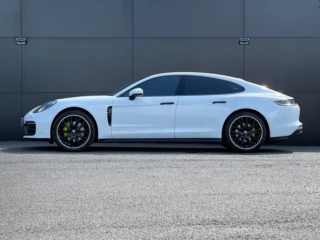 Porsche Panamera — фото 5
