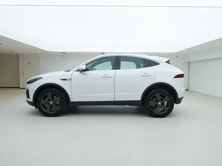 Jaguar E-PACE 2025 из CN, фото 4