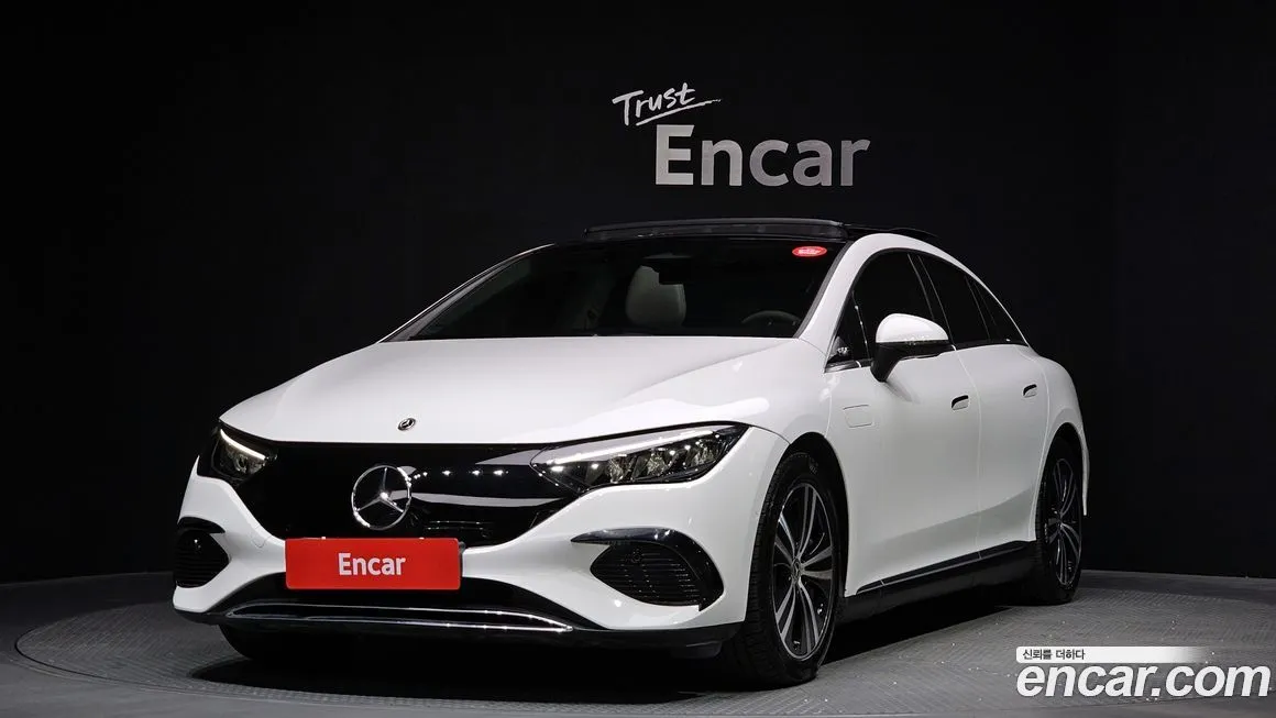 Mercedes-Benz EQE