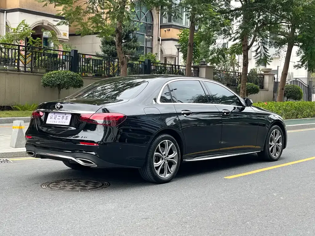 Mercedes-Benz E-Class 2022 из CN, фото 8