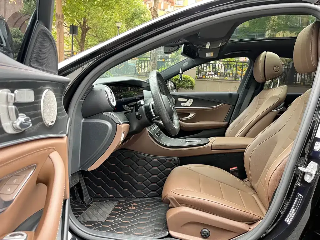Mercedes-Benz E-Class 2022 из CN, фото 9