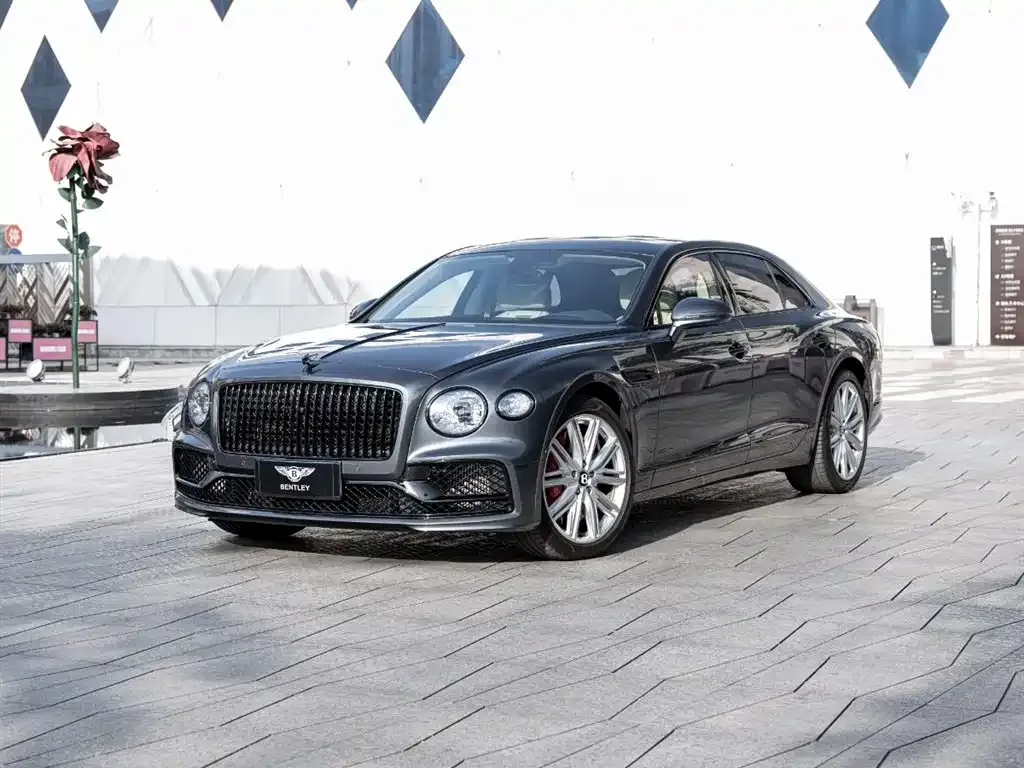 Bentley Flying Spur — фото 1
