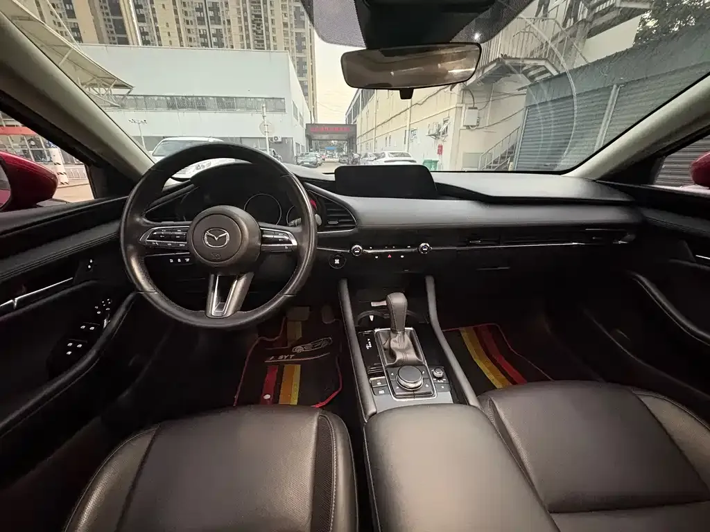 Mazda 3 Axela 2022 из CN, фото 4