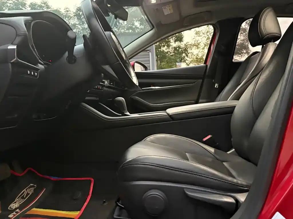 Mazda 3 Axela 2022 из CN, фото 5