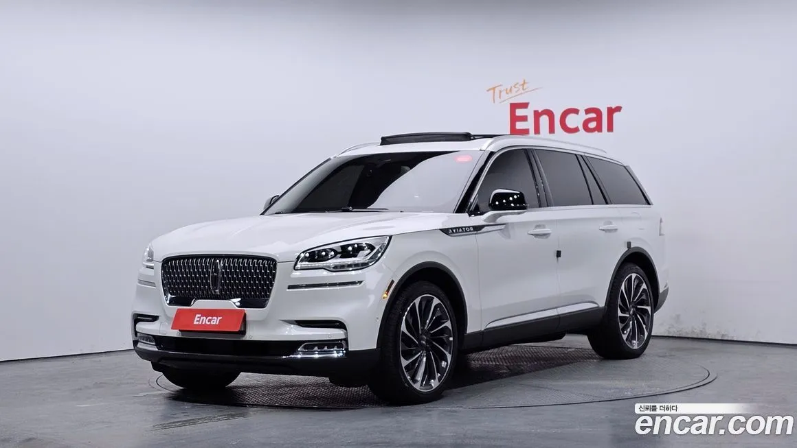 Lincoln Aviator — фото 1