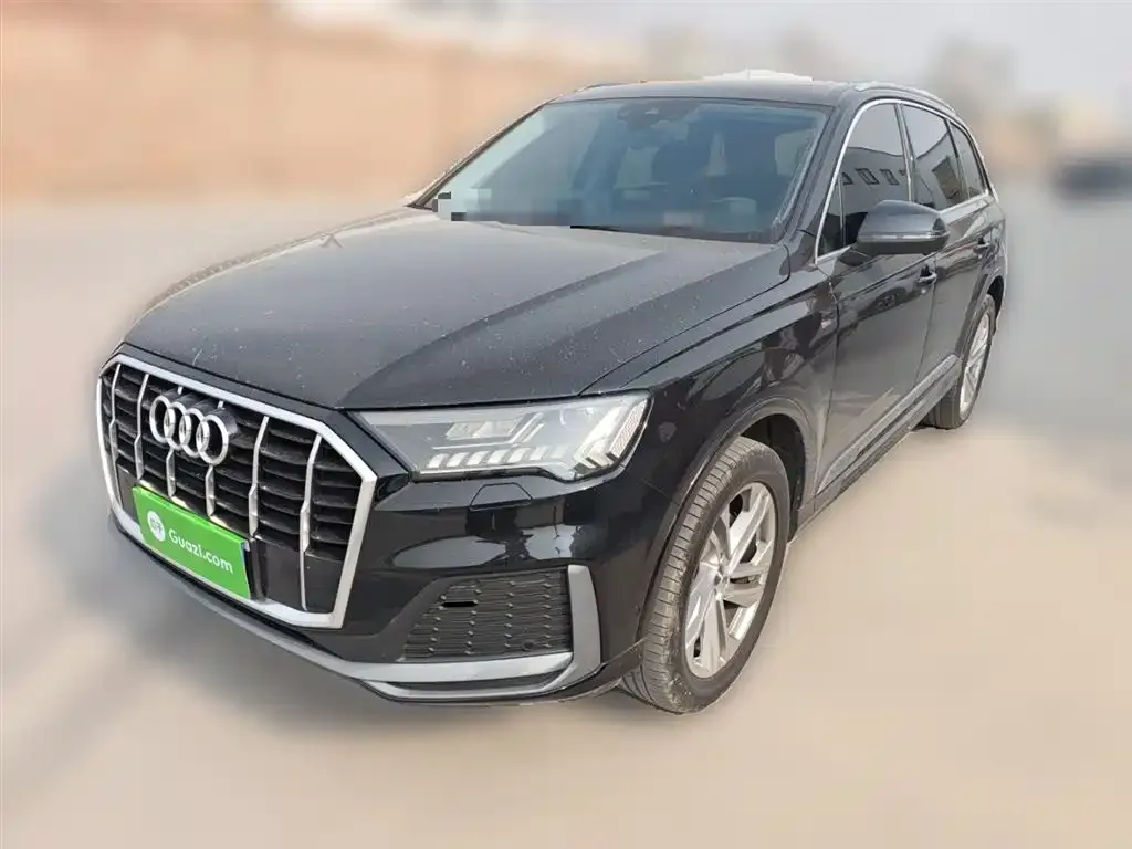 Audi Q7 2021 из CN, фото 2