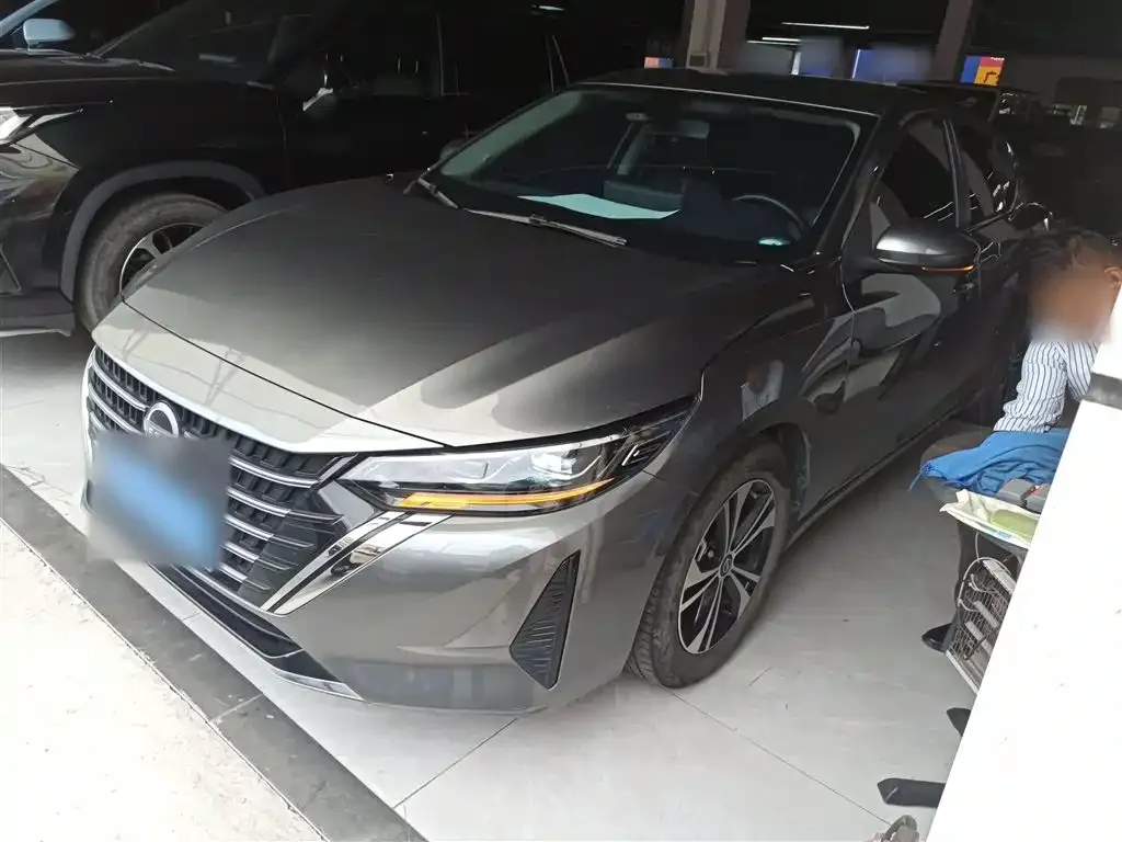 Nissan Sylphy 2023 из CN, фото 2