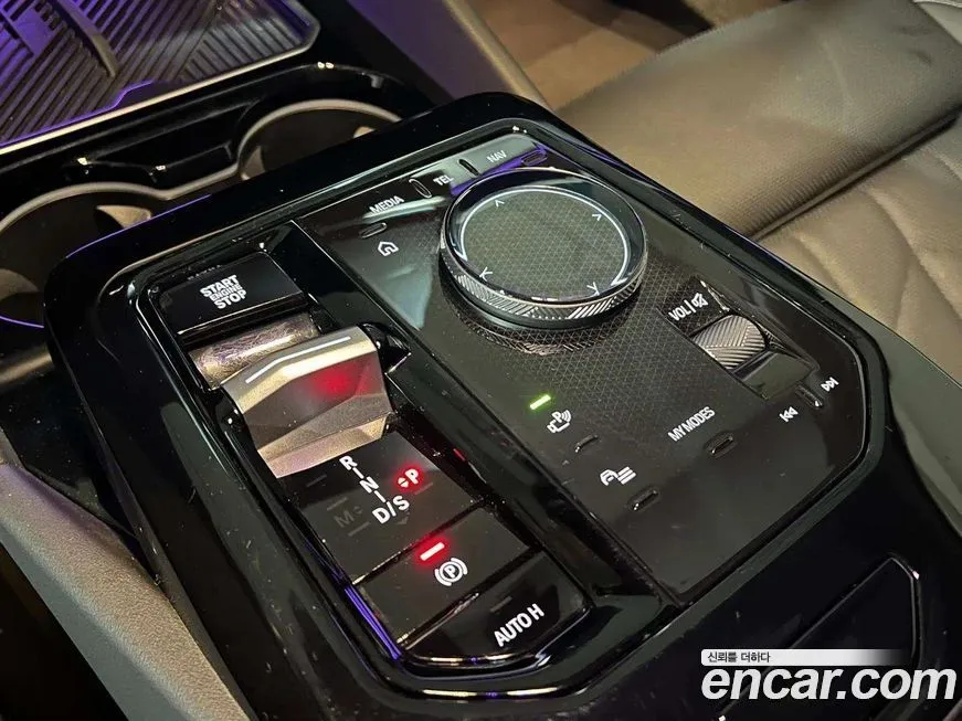 BMW 5-Series 2024 из KR, фото 10