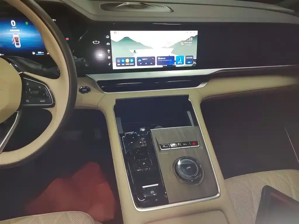 Geely Xingyue L 2024 из CN, фото 5
