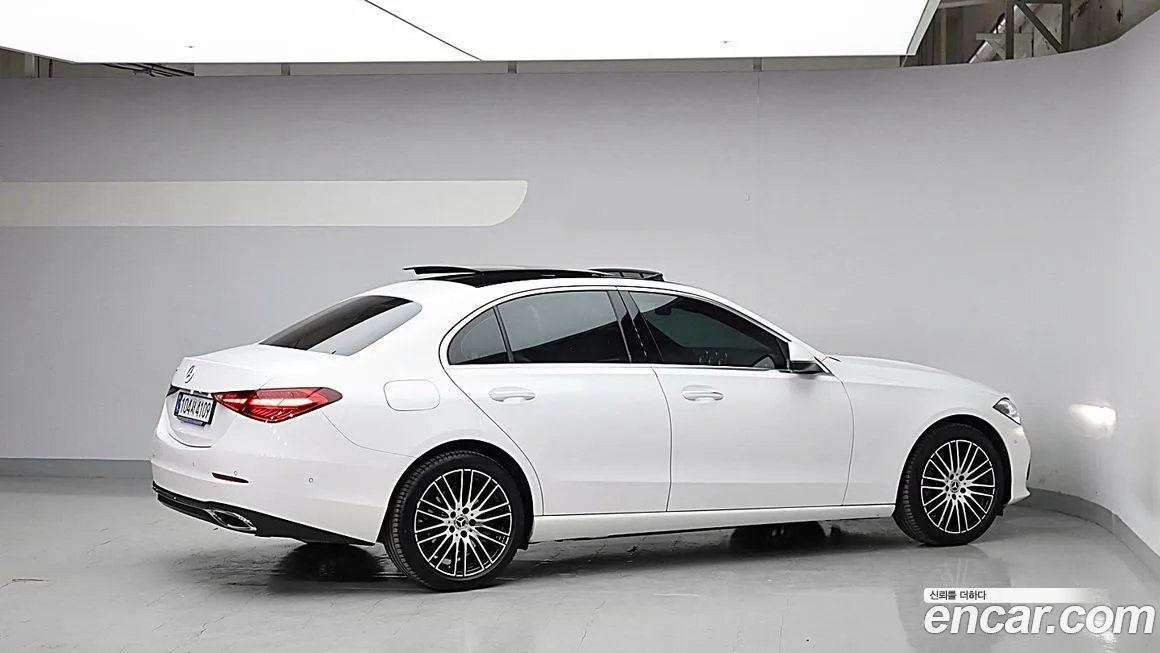 Mercedes-Benz C-Class — фото 4