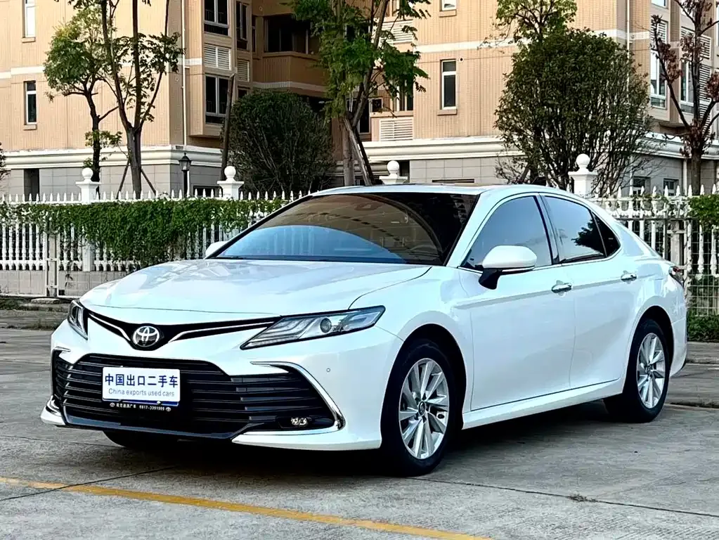 Toyota Camry 2022 из CN, фото 1