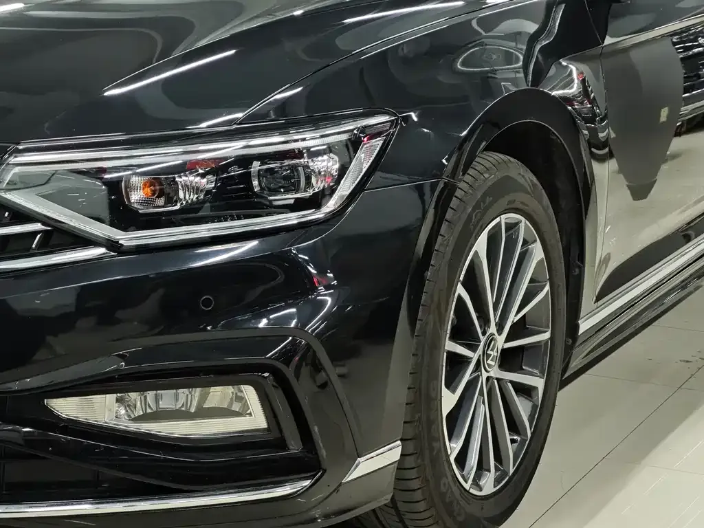 [object Object] Magotan 2023 из CN, фото 7