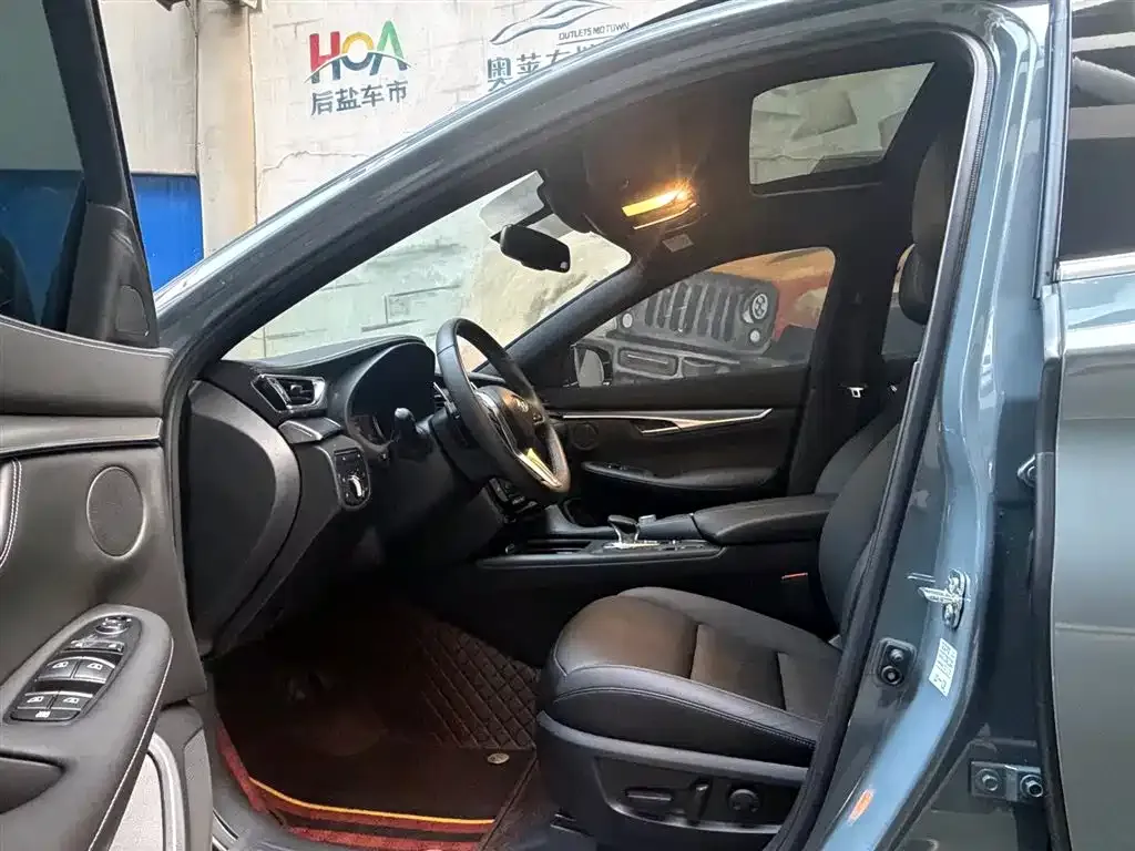Infiniti QX55 2024 из CN, фото 8