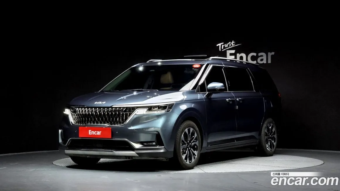 Kia Carnival 2023 из KR, фото 1