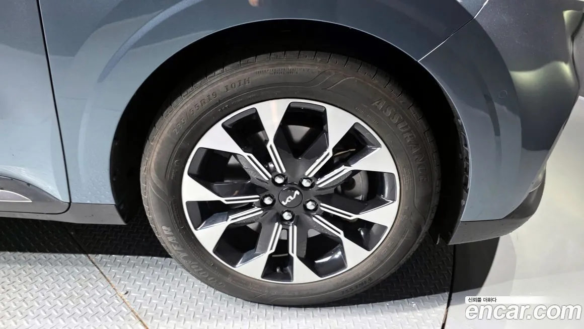 Kia Carnival 2023 из KR, фото 5